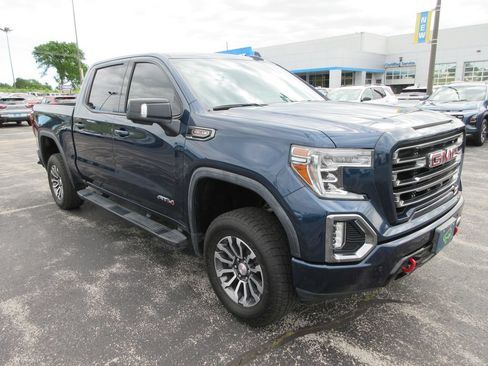 Certified 2020 GMC Sierra 1500 AT4 w/ AT4 Premium Package AWD/4WD image 7