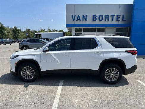 Certified 2023 Chevrolet Traverse LT AWD/4WD image 2