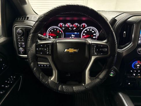 Used 2021 Chevrolet Silverado 2500 LTZ w/ LTZ Plus Package AWD/4WD image 16
