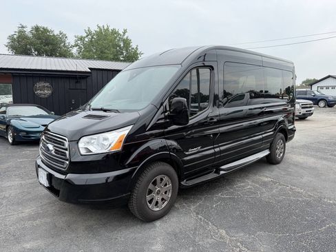 Used 2018 Ford Transit 250 148 Medium Roof w/ Exterior Upgrade Package RWD image 1