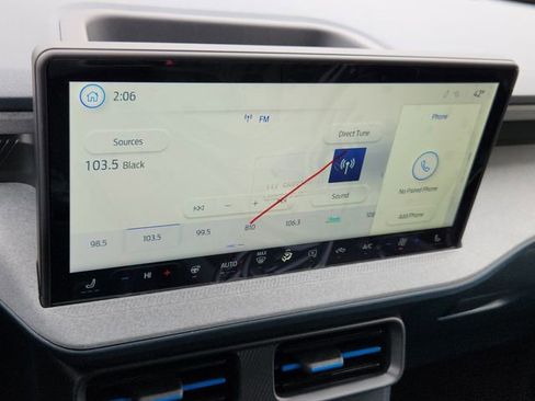 New 2025 Ford Maverick XLT w/ XLT Luxury Package image 21