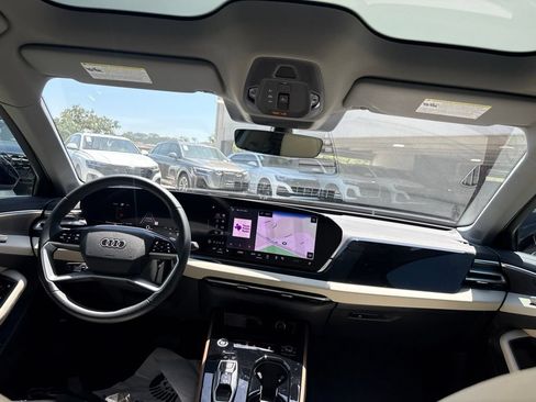 Used 2025 Audi A5 2.0T Premium Plus w/ Premium Plus AWD/4WD image 18
