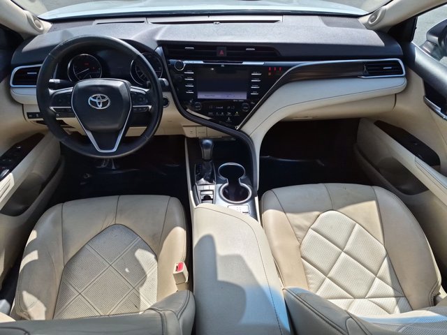Used 2018 Toyota Camry XLE w/ Driver Assist Package FWD image 18