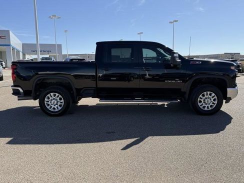 Used 2024 Chevrolet Silverado 2500 LT w/ All Star Edition image 10