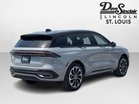 New 2026 Lincoln Nautilus Reserve AWD/4WD image 3