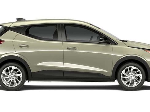 New 2027 Chevrolet Bolt LT FWD image 4