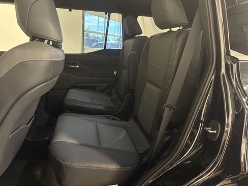 Used 2026 Lexus GX 550 w/ Accessory Package (2T) AWD/4WD image 32