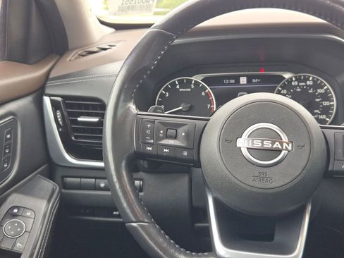 Used 2023 Nissan Rogue SL w/ SL Premium Package FWD image 20