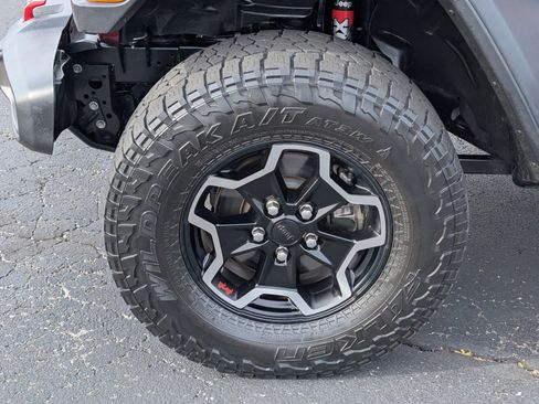 Used 2021 Jeep Gladiator Rubicon image 28