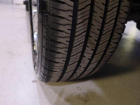 Used 2018 Ford F150 Lariat image 36