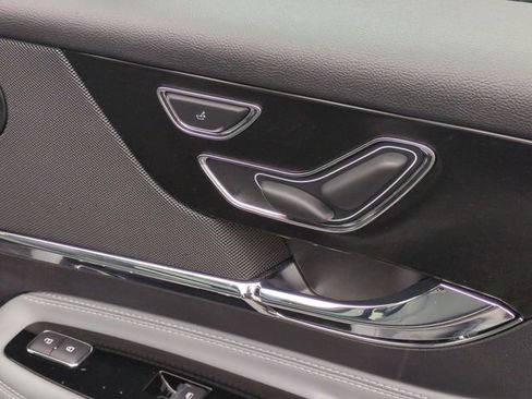 Used 2022 Lincoln Corsair Reserve w/ Luxury Package image 37