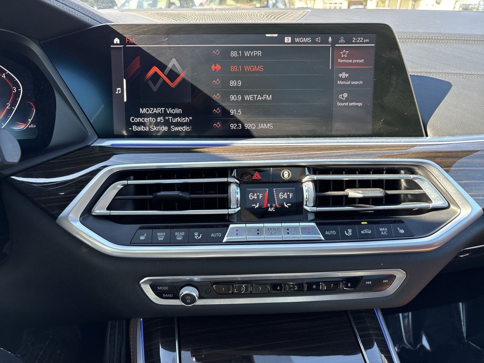 Used 2020 BMW X5 xDrive40i w/ M Sport Package AWD/4WD image 18
