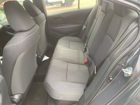 Used 2025 Toyota Corolla LE image 22