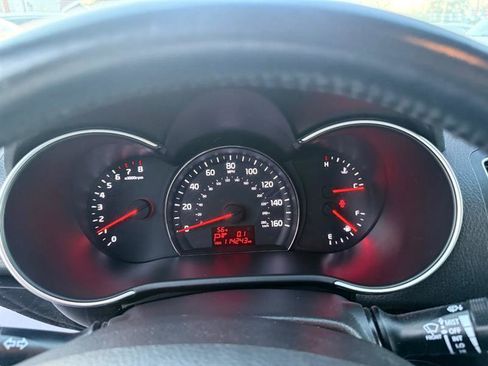 Used 2014 Kia Sorento LX image 19