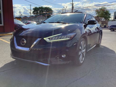 Used 2021 Nissan Maxima Platinum w/ Sport Mat Group FWD image 4