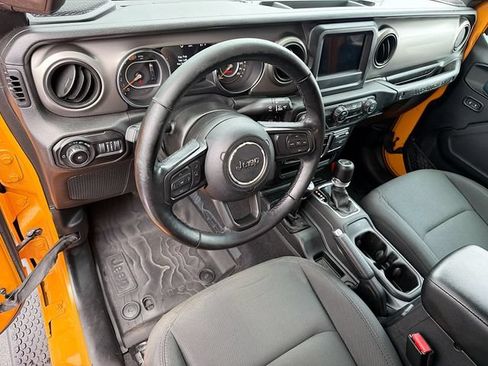 Used 2021 Jeep Wrangler Unlimited Sport AWD/4WD image 9