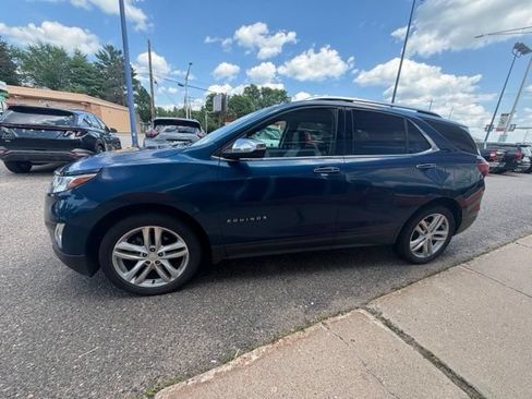 Used 2019 Chevrolet Equinox Premier AWD/4WD image 4