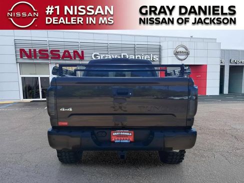 Used 2020 Toyota Tundra Platinum AWD/4WD image 7
