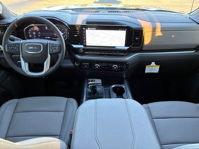 New 2026 GMC Sierra 1500 SLT w/ SLT Premium Plus Package