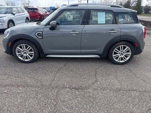 Used 2019 MINI Cooper Countryman S image 2