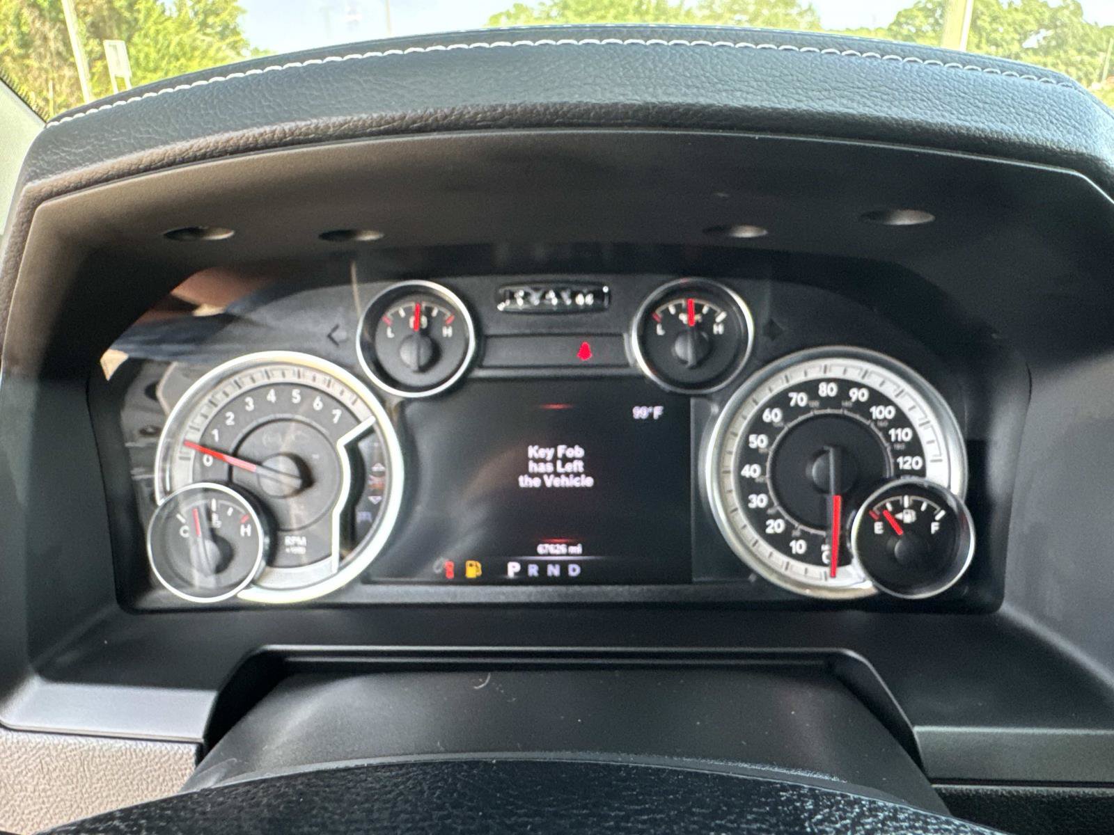 Used 2017 RAM 1500 Laramie w/ Convenience Group AWD/4WD image 38