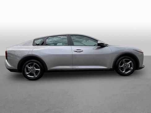 Used 2025 Kia K4 FWD image 8
