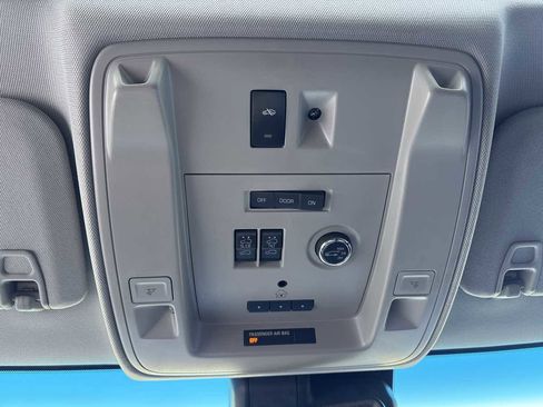 Used 2017 Chevrolet Tahoe Premier image 36