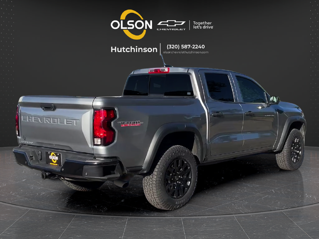 Certified 2024 Chevrolet Colorado Trail Boss w/ Technology Package AWD/4WD image 10