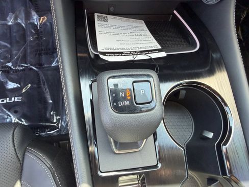 New 2026 Nissan Rogue Platinum w/ Platinum Premium Package AWD/4WD image 27