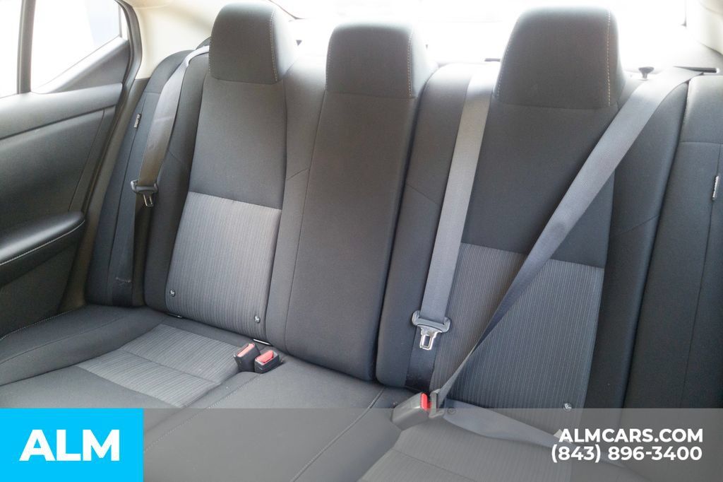Used 2024 Nissan Sentra SV FWD image 16