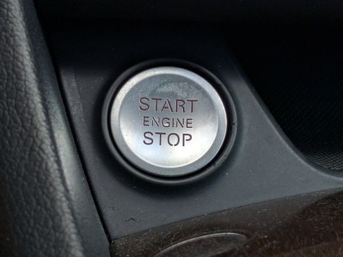 Used 2015 Audi Q3 2.0T Prestige w/ Prestige Package image 30