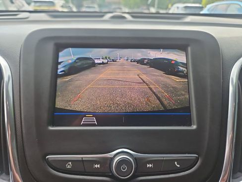 Used 2020 Chevrolet Equinox LT w/ Driver Convenience Package FWD image 21