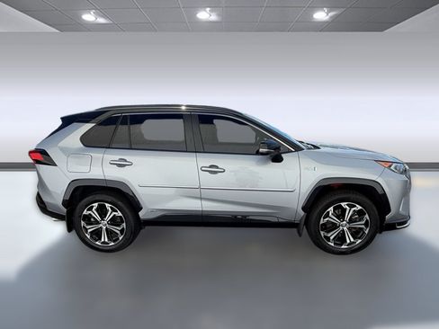 Certified 2021 Toyota RAV4 XSE w/ Premium Package AWD/4WD image 8