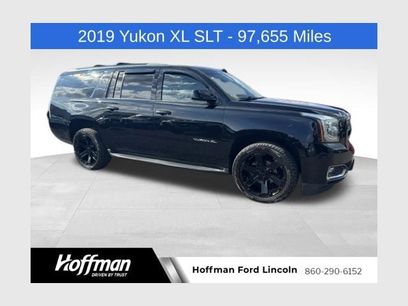 Used 2019 GMC Yukon XL SLT w/ Graphite Performance Edition