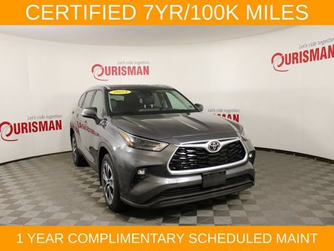 Used 2023 Toyota Highlander XLE AWD/4WD image 9
