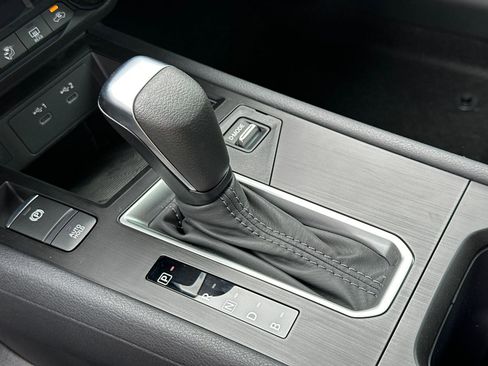 New 2026 Nissan Kicks SV image 29