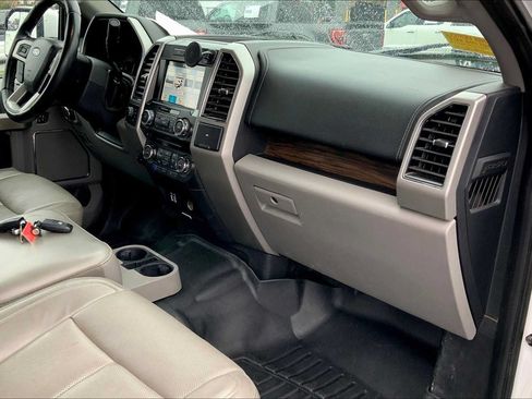 Used 2018 Ford F150 Lariat AWD/4WD image 17