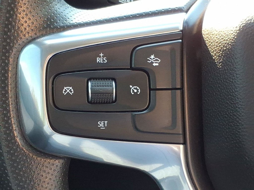 Used 2022 Chevrolet Blazer LT FWD image 24