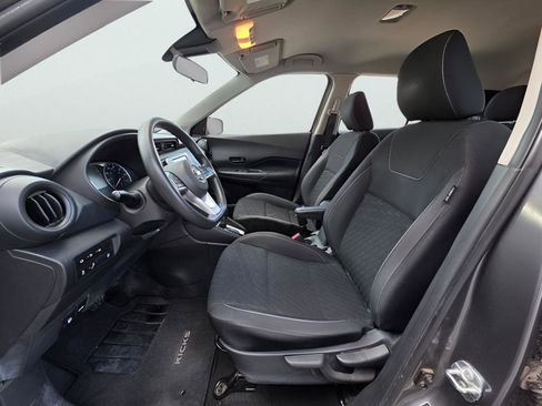 Used 2021 Nissan Kicks S FWD image 25