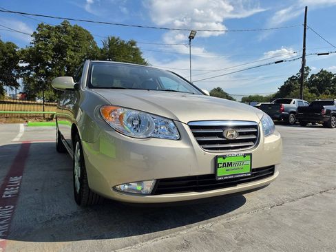 Used 2008 Hyundai Elantra GLS FWD image 4