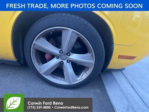 Used 2010 Dodge Challenger SRT8 w/ SRT Option Group II RWD image 18