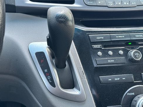 Used 2012 Honda Odyssey EX-L image 18