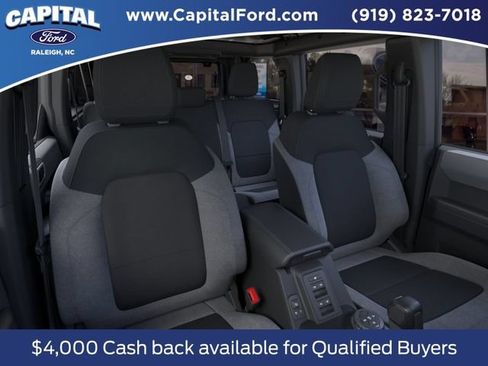 New 2025 Ford Bronco 4-Door AWD/4WD image 10