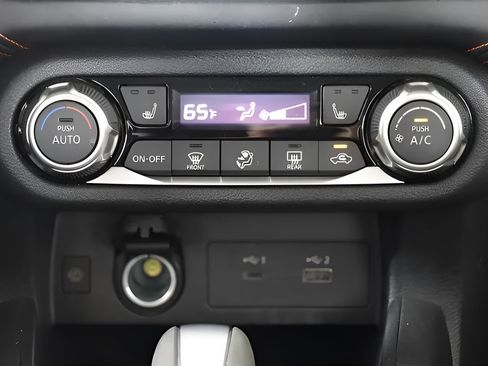 Used 2023 Nissan Versa SR w/ Trunk Package FWD image 15