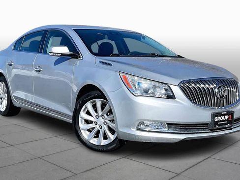 Used 2015 Buick LaCrosse Leather image 3