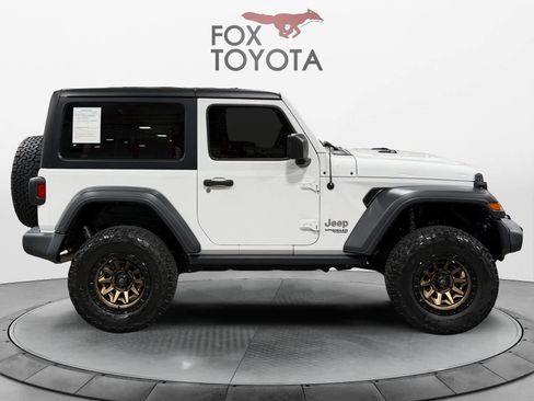 Used 2020 Jeep Wrangler Sport AWD/4WD image 7