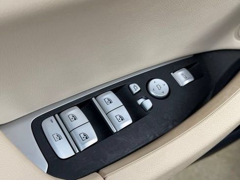 Used 2023 BMW X3 sDrive30i w/ Premium Package RWD image 13