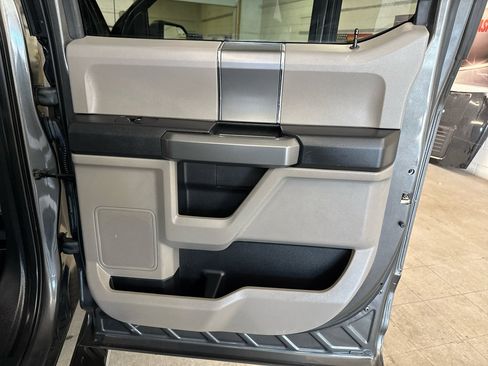 Used 2019 Ford F150 XLT w/ Equipment Group 302A Luxury image 48