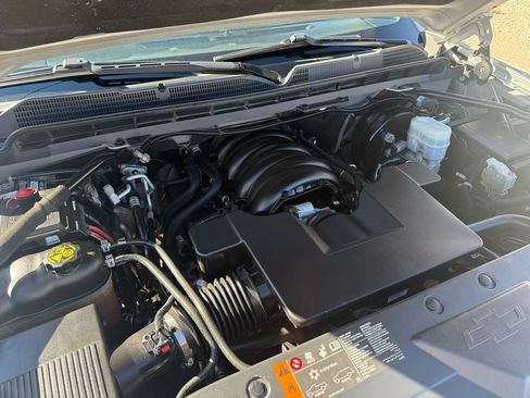 Used 2019 Chevrolet Silverado 1500 LT AWD/4WD image 27