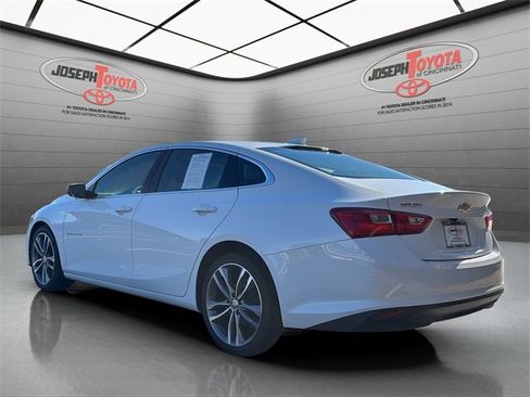 Used 2023 Chevrolet Malibu LT image 3